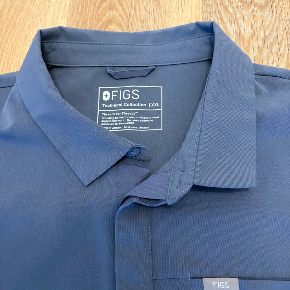NWOT Figs Lima Polo Pale Blue Performance Stretch Scrub Top Mens XXL Hospital - Picture 3 of 6